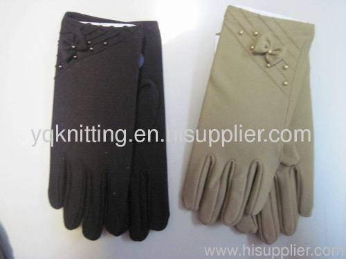 Fashion lady woven gloves