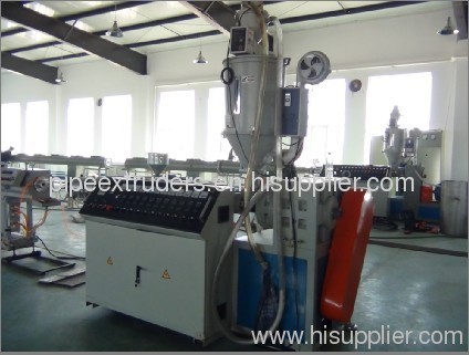 pe pipe extruding machine