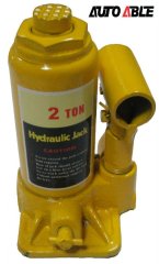 Hydraulic bottle jack car jack