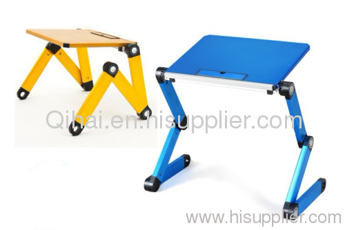 Folding table for notebook