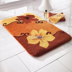 Shaggy acrylic floor mat