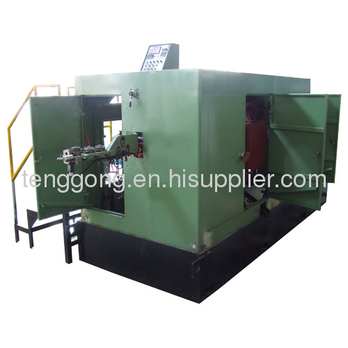 Automatic cold forging machine