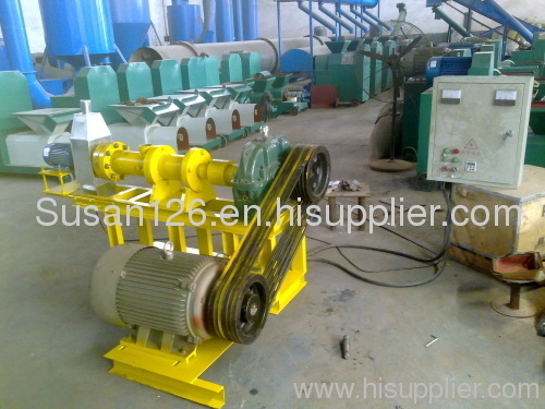 flaoting fish food machine