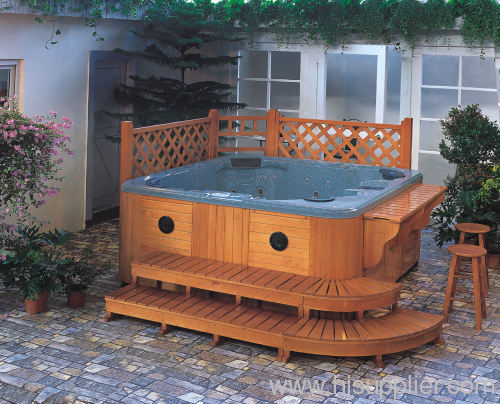 Home hot tubs in garden