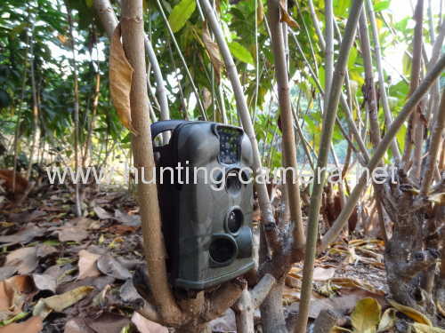 night vision camo scouting camera with 12mp and supportting 32G