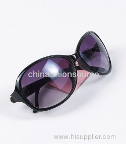 Fashion Plastic Sun Glasses
