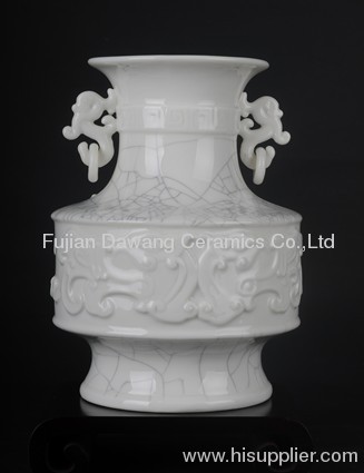 Chinese antique & artistic vase