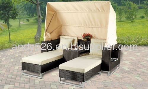 Rattan Bed