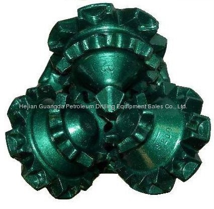 PDC drill bit