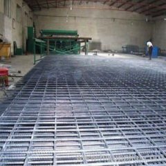 Reinforcing steel mesh