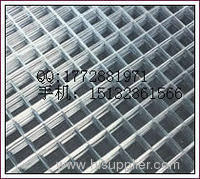 Welded mesh panel