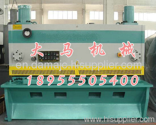 Hydraulic Guillotine Shearing Machine