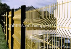 PVC coated and galvanized welded Wire Mesh Fence (HT-HLW-001)