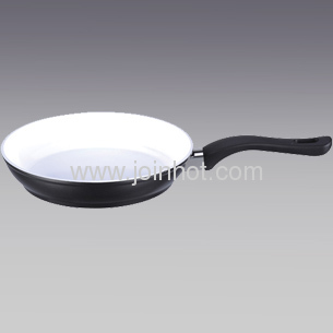 Aluminum ceramic frying pan