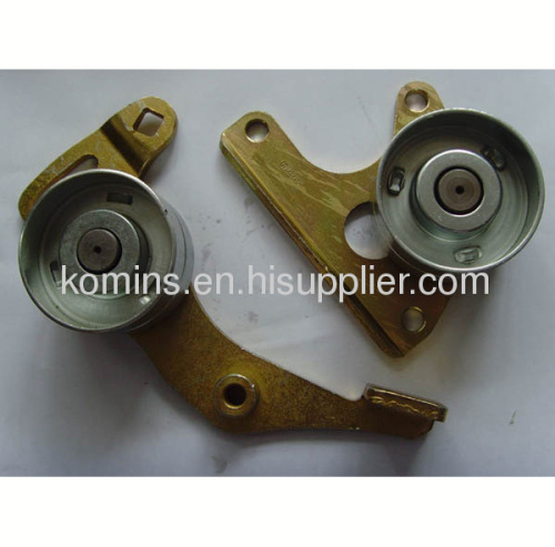 VKM23240 Belt tensioner