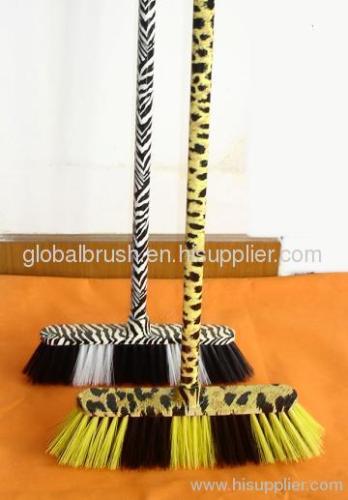 HQ0577P China factory directly sale of water transfer printed broom,colorful plastic broom,with long handle