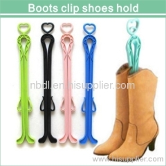 Boots clip shoes hold
