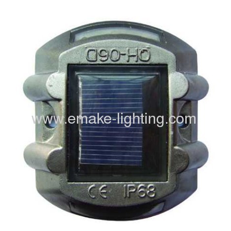 led road stud with soalr panel