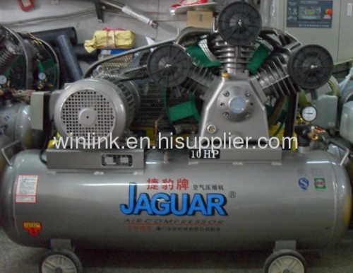 Industrial piston air compressor with single stage and power 10Hp