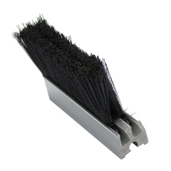 Nylon strip brush