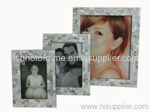 Photo Frame With Shell