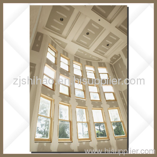 Single hung window