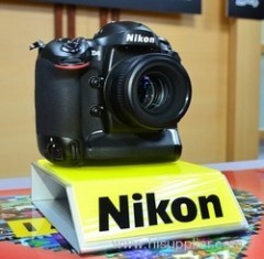 Original Nikon D4 camera