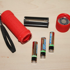 9-LED flashlight