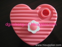 600ml HDPE Plastic blow molding love heart-shaped Hot Water Bottles