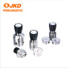 High pressure regulator