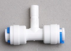 Water pipe adapter and connector