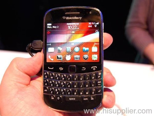 BlackBerry Bold Touch 9900 Quadband 3G HSDPA GPS Unlocked Phone (SIM Free)
