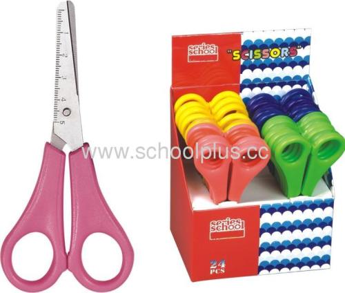 Student craft graduated colorful scissors