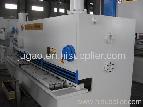 guillotine shear machine s