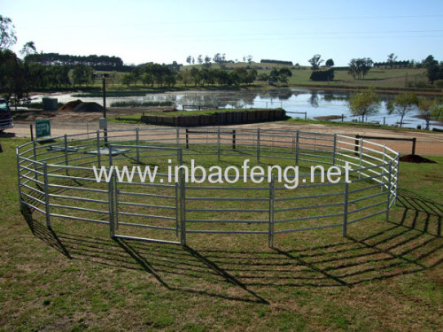 Portable round pen