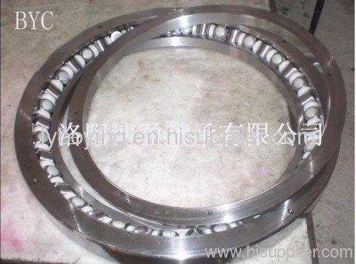 Tapered crossed roller bearing XR766051
