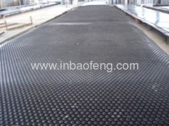 rubber flooring cattle used