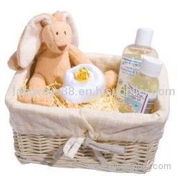 gift basket with lining