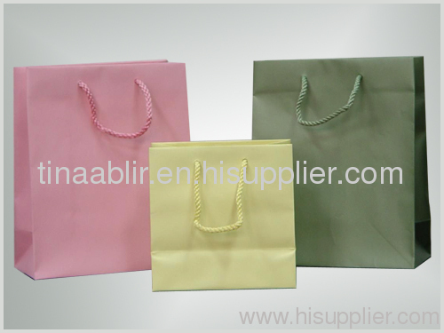 Supply cheap high quality Kraft Paper Shopping Handle Bag