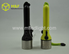 q5 diving flashlight