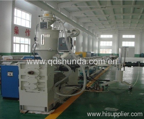 plastic pipe extruder