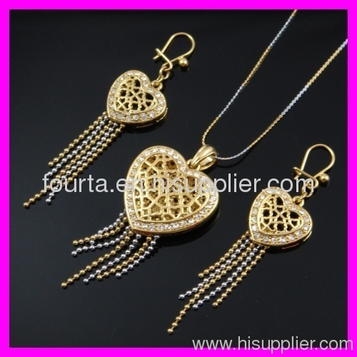 Bridal Golden Jewelry Set 2120009