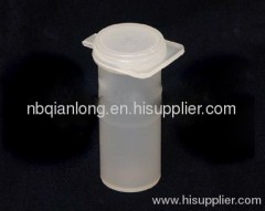 Clear hinged-lid vails pharmaceutical packaging pill bottle