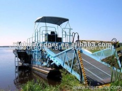 AQUATIC WEED HARVESTER