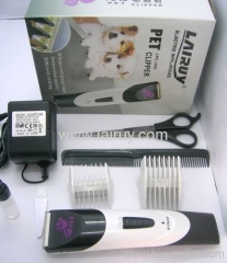 Pet trimmer with ceramic blade