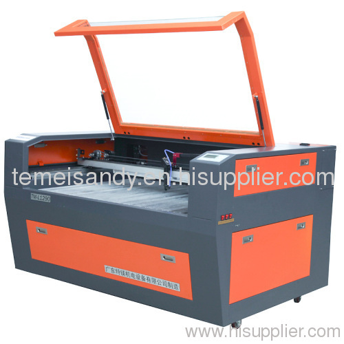 laser cutting machine