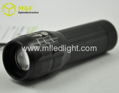 super bright cree led zoom flashlight