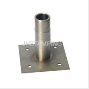 What may be considered a common metal bracket?