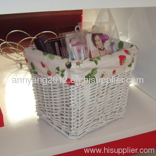 Fine wicker basket