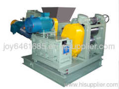 Rubber auto-feeding sheeting machine